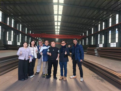 GNEE STEEL: Kontrola výroby ocelových svitků DC01 válcovaných za studena a za...